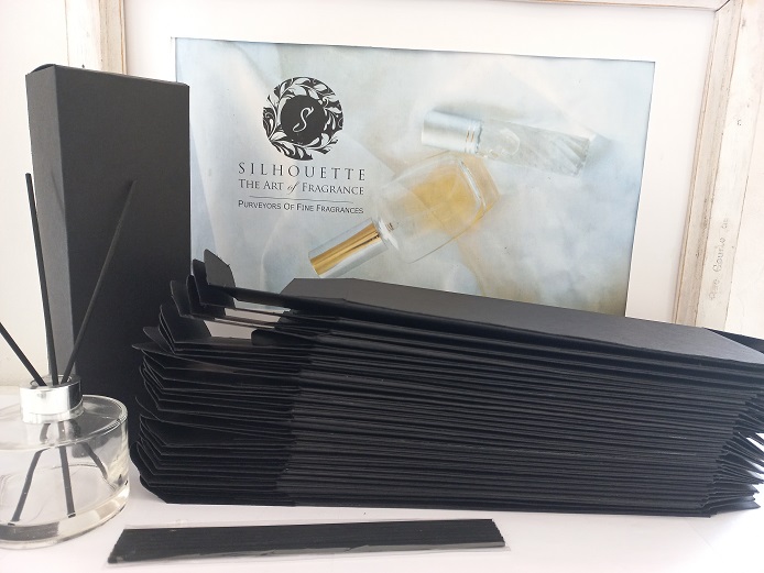 100ml room diffuser with black box